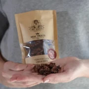 Mr. Bones Raw Treats — suszone mięso jelenia dla psa w naturze