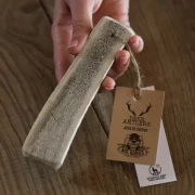Mr. Bones Split Deer Antler — poroże jelenia dla psa rozmiar M, dostęp do szpiku, minerały