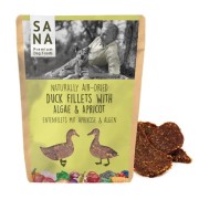 Sanadog Duck Fillets filety z kaczki z morelą i algą przysmak dla psa 100 g — opakowanie przód.jpg